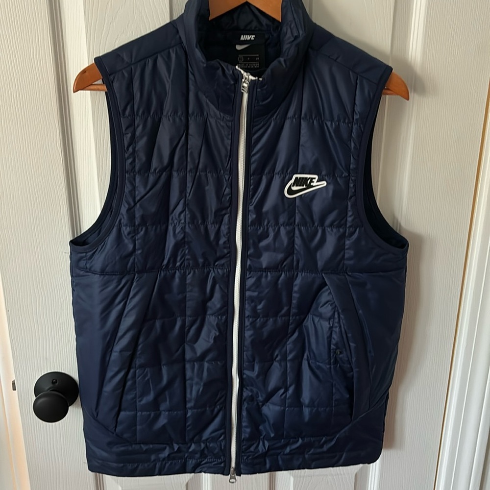 Nike Sportswear Synthetic Fill Vest Navy EUC Size S